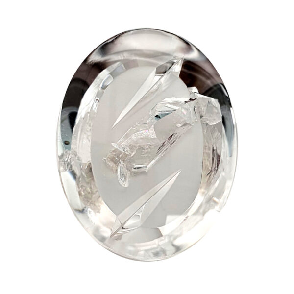 Rock Crystal with negative Crystal 32.65 ct.